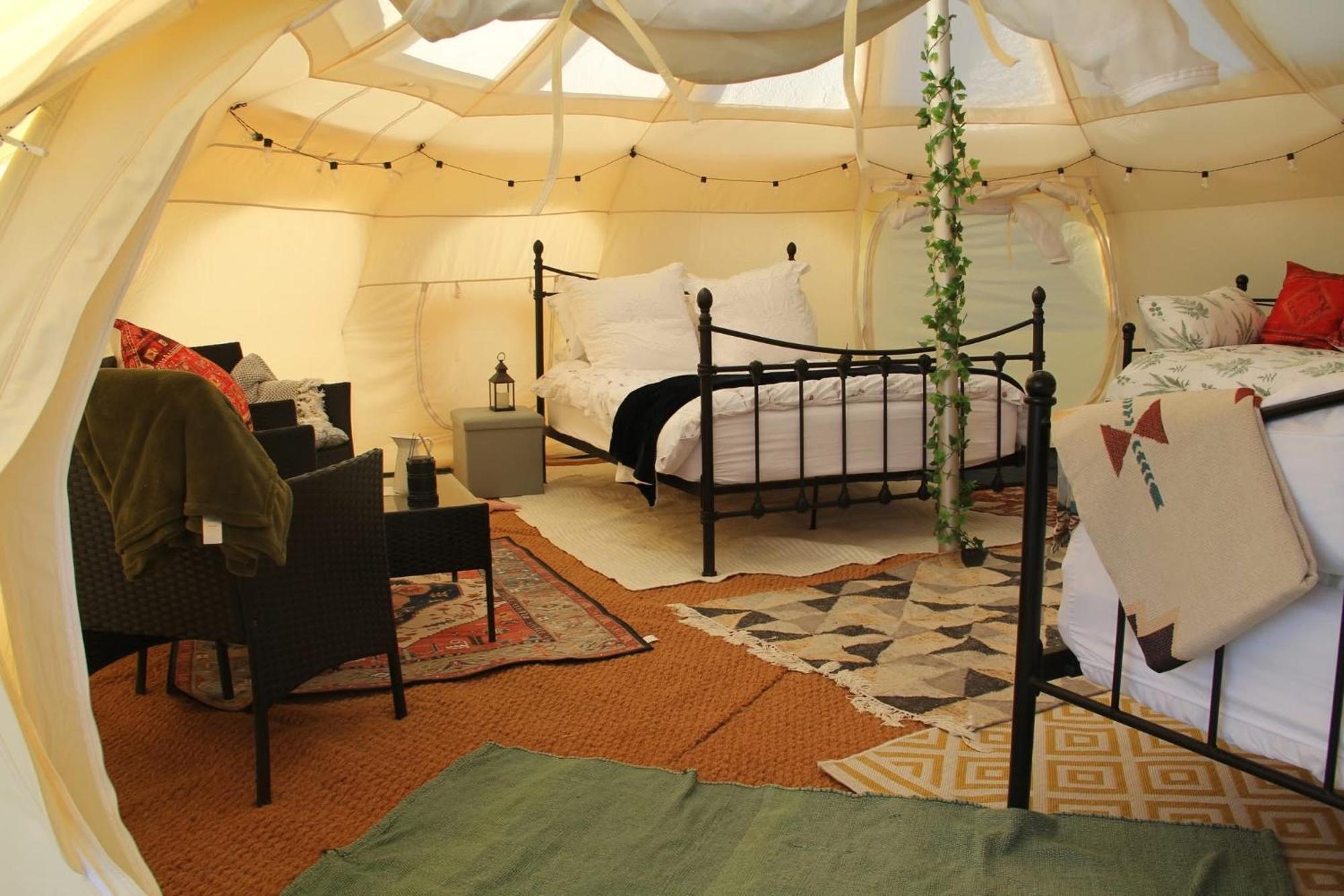Tal-Y-Fan Farm 6M Stargazer Tent Bridgend  Esterno foto
